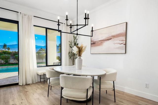 33 Calle La Reina, Rancho Mirage CA: https://media.crmls.org/mediaz/c5c7500c-62f1-431d-b8dd-32b92ff00b89.jpg