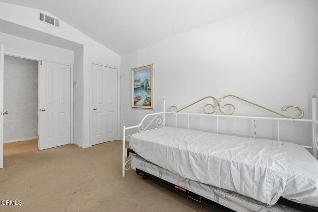 1251 Via Latina Drive, Camarillo CA: https://media.crmls.org/mediaz/c5cabc5b-5d95-4fdd-81f3-92702e10cb31.jpg