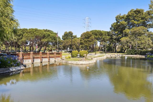 2309 Vista Del Mar, San Mateo CA: https://media.crmls.org/mediaz/c5caf537-59af-46d1-a182-2add9132e5b2.jpg