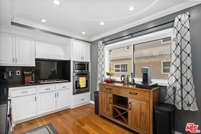 4716 La Villa Marina, C photo 18