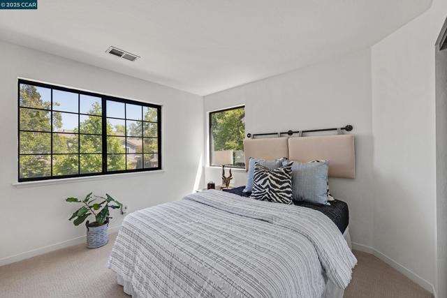 205 Kingswood Ct, Danville CA: https://media.crmls.org/mediaz/c5cb39a2-0ee0-4e19-b54c-8d1f3b6aa065.jpg