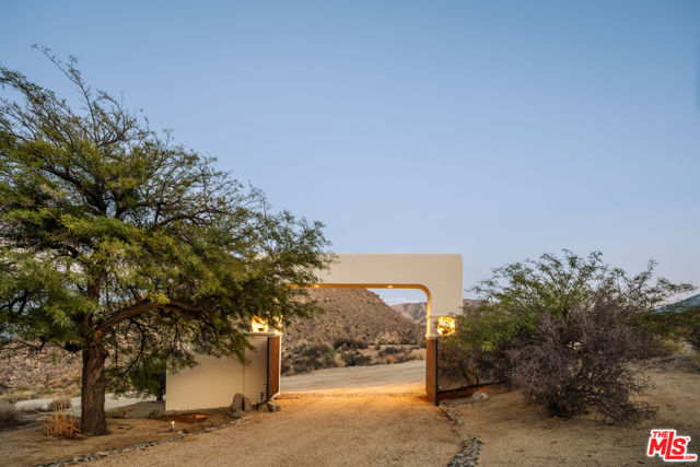 Image 36 of 39 For 57425 Palm Seco Circle