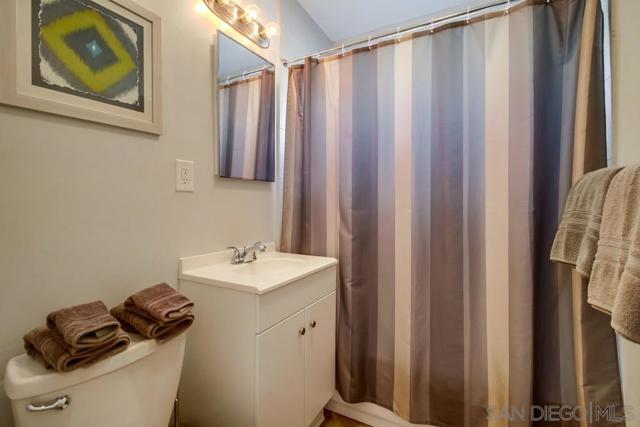 Image 14 of 19 For 4459 Fanuel Street