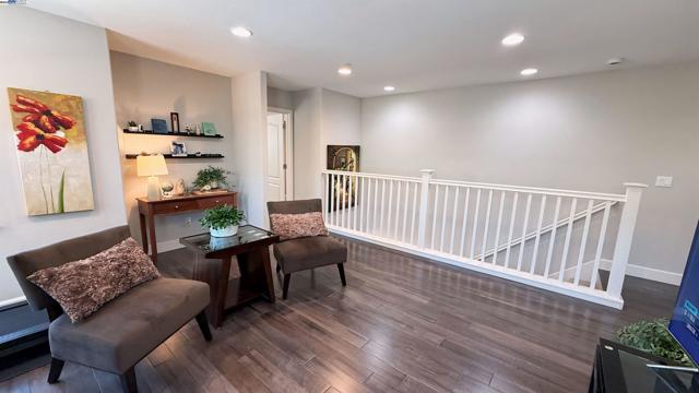 131 Lusitano Way, Gilroy CA: https://media.crmls.org/mediaz/c5cd6297-b088-41a0-8e07-e9a8382a24db.jpg