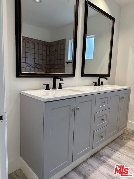 8037 Campion Drive, Los Angeles CA: https://media.crmls.org/mediaz/c5ce4c9c-9776-480e-8456-4f3b796efc5e.jpg