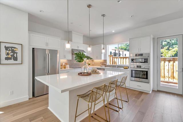 326 Isabelline Court, San Ramon CA: https://media.crmls.org/mediaz/c5ce993b-c117-40cd-9889-c48a9471bb1e.jpg