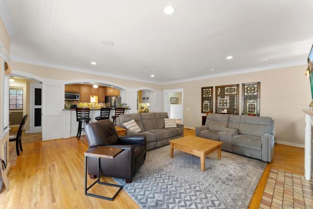 1108 Madison Ave, San Diego CA: https://media.crmls.org/mediaz/c5cf08fc-cbd8-4236-8635-df490b9aa7d6.jpg