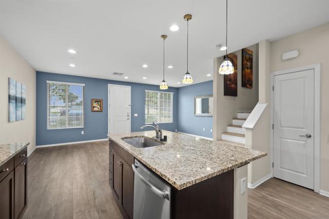 1800 Saltaire Place, San Diego CA: https://media.crmls.org/mediaz/c5d02306-e25c-4775-9703-46a4ea69c147.jpg