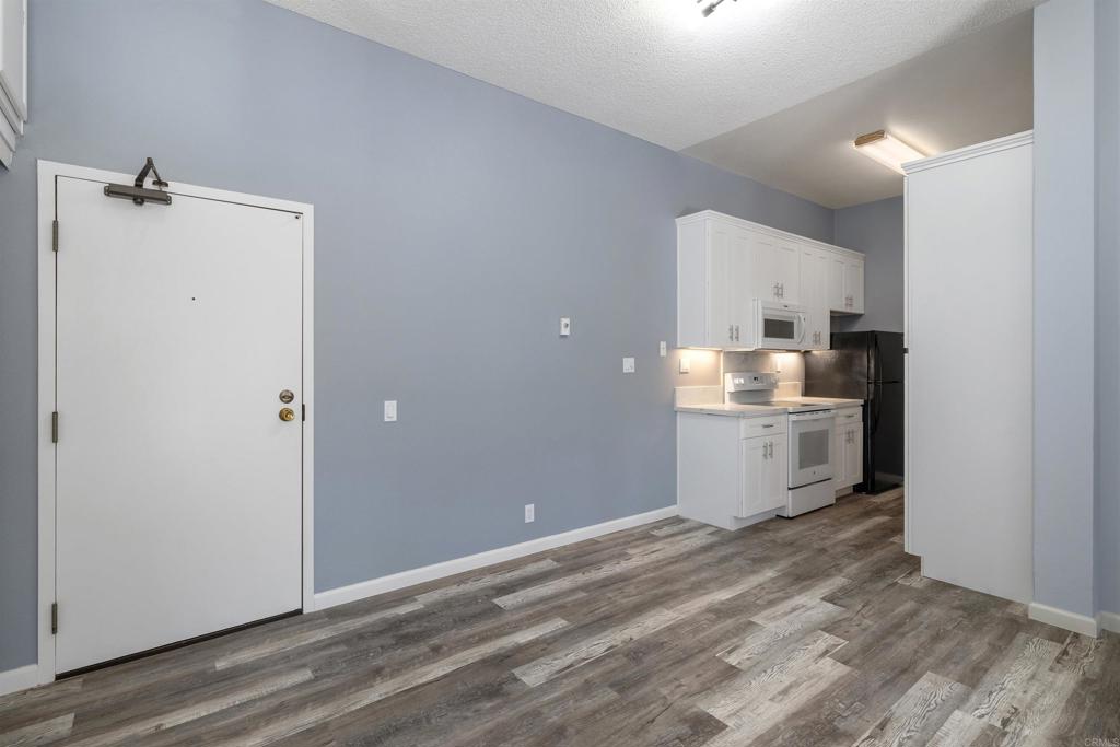 8328 Regents Road - photo 8