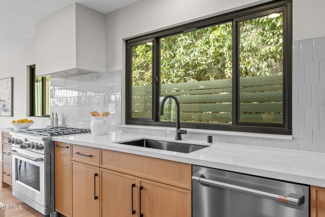 Detail Gallery Image 11 of 36 For 645 Oak Crest Dr, Sierra Madre,  CA 91024 - 3 Beds | 2 Baths