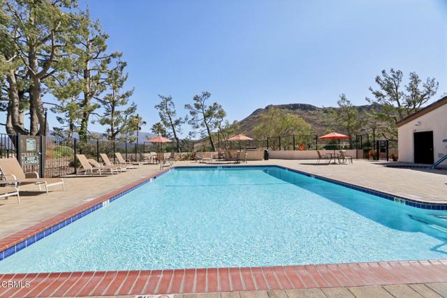 110 La Fortuna, Newbury Park CA: https://media.crmls.org/mediaz/c5d203b4-5b54-4534-91b2-6ea03424d18e.jpg