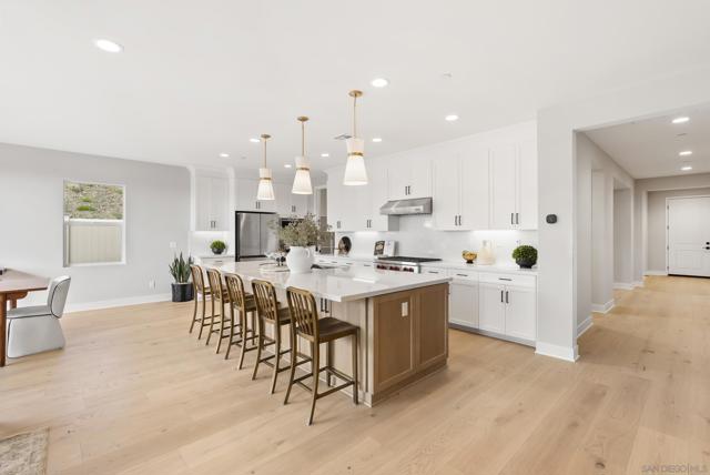 1238 Topanga Dr, San Marcos CA: https://media.crmls.org/mediaz/c5d31389-b32e-4e3f-a1c9-6cf5f120e181.jpg