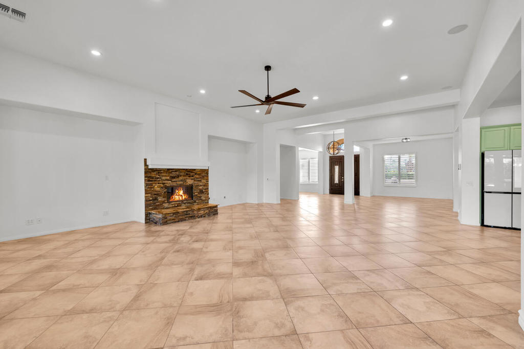 MLS #219137953DA image #11