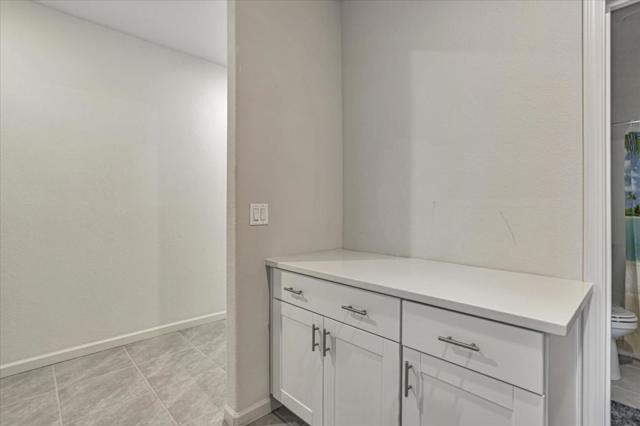 2051 Rosewood Drive, Hollister CA: https://media.crmls.org/mediaz/c5d545cb-d2ae-44f6-9554-5a10476ca76d.jpg
