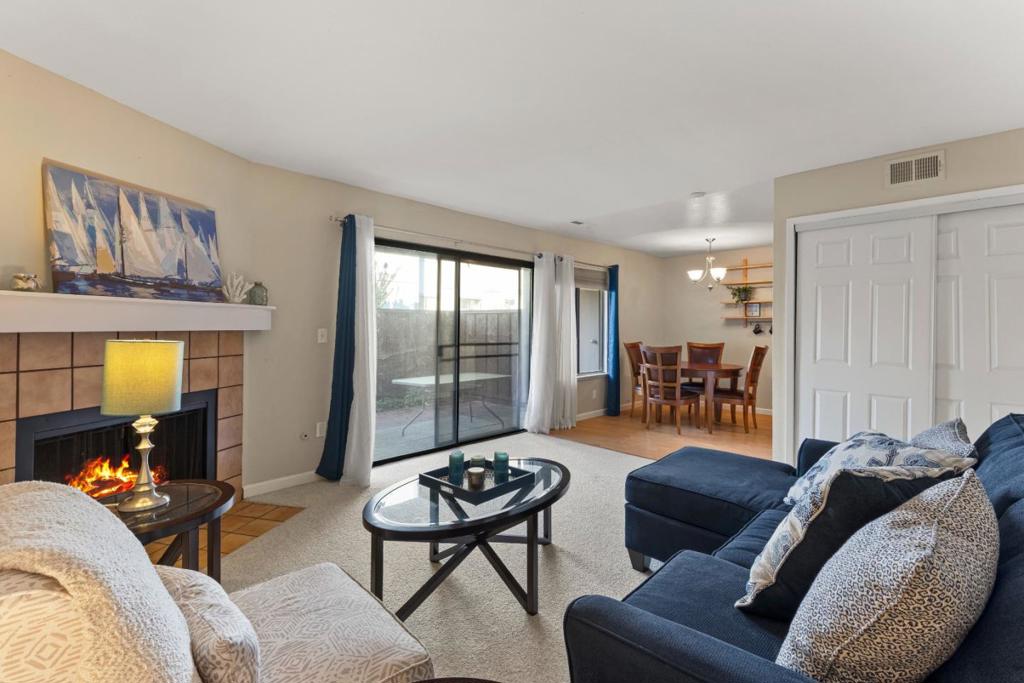 6366 Joaquin Murieta Avenue #K