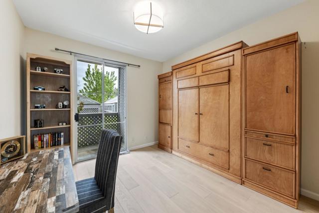 100 Lucky Drive, Corte Madera CA: https://media.crmls.org/mediaz/c5d55cf9-2d7e-4afa-8ed6-a60ca212e453.jpg