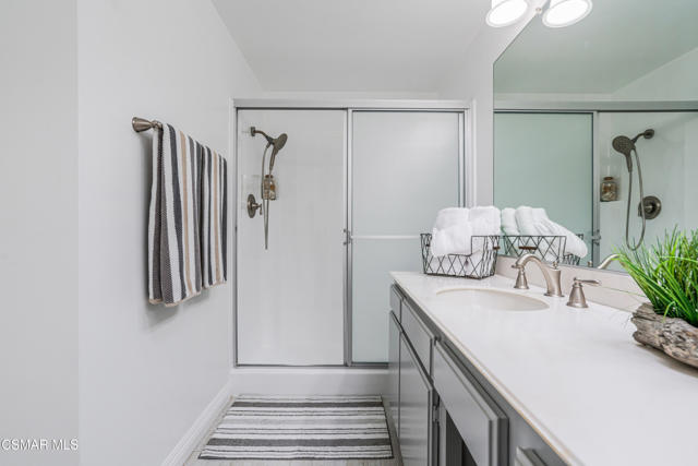 1103 Catlin Street, Simi Valley CA: https://media.crmls.org/mediaz/c5d560d2-969a-473b-9a12-13bcc463853e.jpg