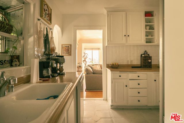 2 Bed Home for Sale in Los Angeles, California