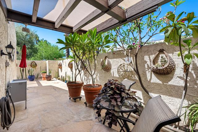 200 N Hermosa Drive, Palm Springs, CA 92262