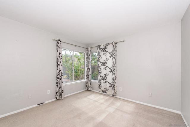 4515 Sculpture Court, Oceanside CA: https://media.crmls.org/mediaz/c5d6e6af-1351-4d2d-a875-86652ece7c3b.jpg