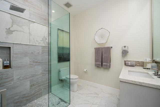 80840 Via Portofino, La Quinta CA: https://media.crmls.org/mediaz/c5d79377-cf12-4fcf-ad06-b56073fab81b.jpg