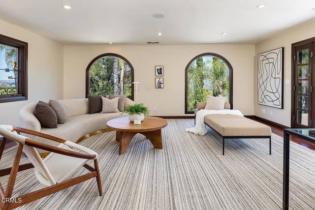 Detail Gallery Image 41 of 73 For 420 Inverness Dr, La Canada Flintridge,  CA 91011 - 6 Beds | 5/1 Baths