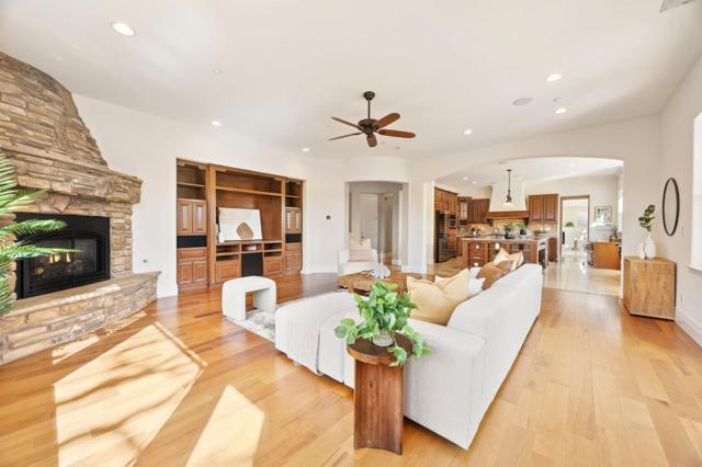 2342 Hoya Lane, Gilroy CA: https://media.crmls.org/mediaz/c5d9004a-463a-4737-9da8-21874a95fee3.jpg