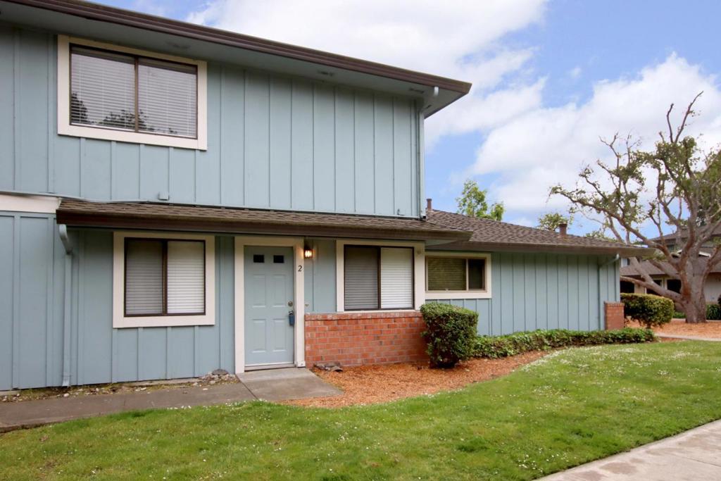 1147 Callas Lane #2