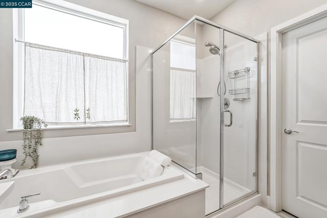 2940 wheat grass street, Sacramento CA: https://media.crmls.org/mediaz/c5d98d13-3b57-431b-8495-e1067d9535b0.jpg