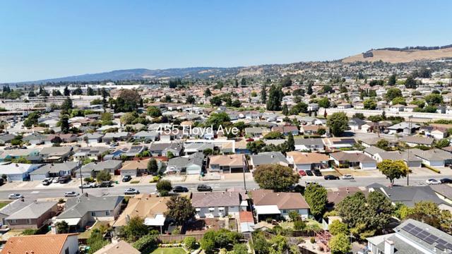 455 Lloyd Avenue, San Leandro CA: https://media.crmls.org/mediaz/c5d9eda6-1b37-4975-a7ca-374679dd08b9.jpg