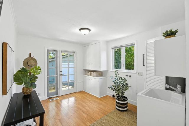 333 Stanford Avenue, Palo Alto CA: https://media.crmls.org/mediaz/c5db2f50-8382-4e92-9387-df3f77807d18.jpg