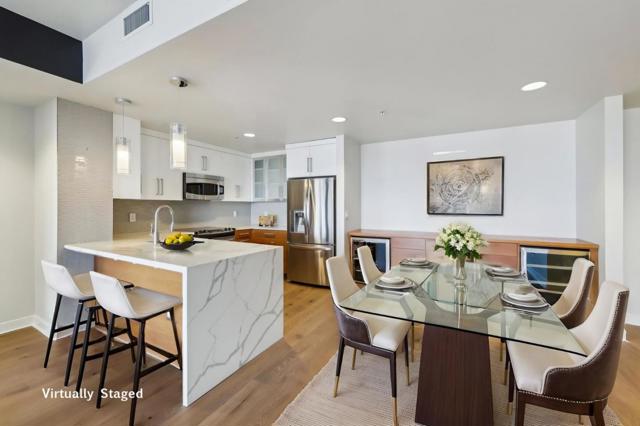 Image 5 of 22 For 38 Almaden Boulevard 1115