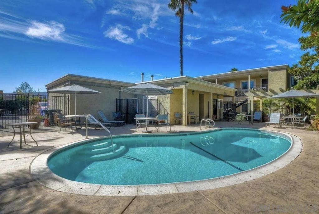 12745 Robison Blvd - photo 2