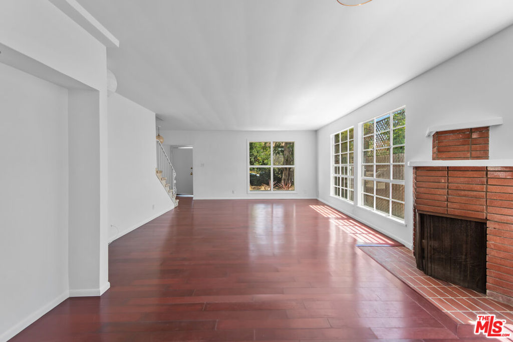 MLS #25587447 image #7