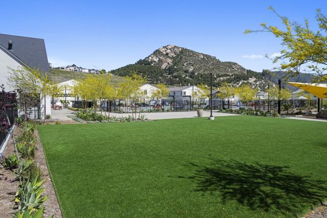 Detail Gallery Image 26 of 30 For 35180 Grove Trl, Fallbrook,  CA 92028 - 3 Beds | 2/1 Baths