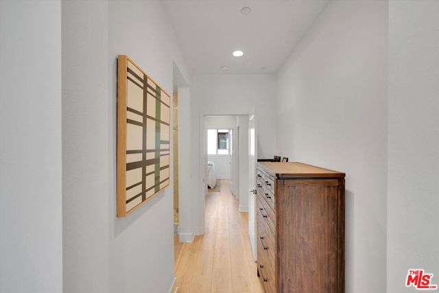 2927 Exposition Place, Los Angeles CA: https://media.crmls.org/mediaz/c5dd67f7-6fd9-4bf9-aaa9-f27fb4526b03.jpg