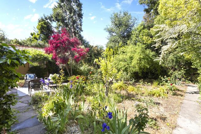 620 Olive Street, Menlo Park CA: https://media.crmls.org/mediaz/c5de0057-b42c-4e87-ad2a-4d0cafae232f.jpg