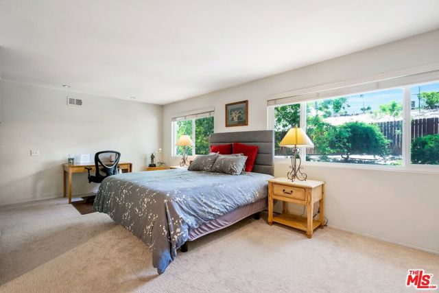 8389 Sedan Avenue, West Hills CA: https://media.crmls.org/mediaz/c5deb9c5-6a72-426a-a842-f2aaf37cf459.jpg