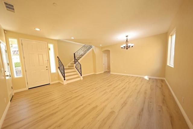 1336 Cassino Way, Salinas CA: https://media.crmls.org/mediaz/c5df4859-55e2-4551-a5c6-c58992817835.jpg