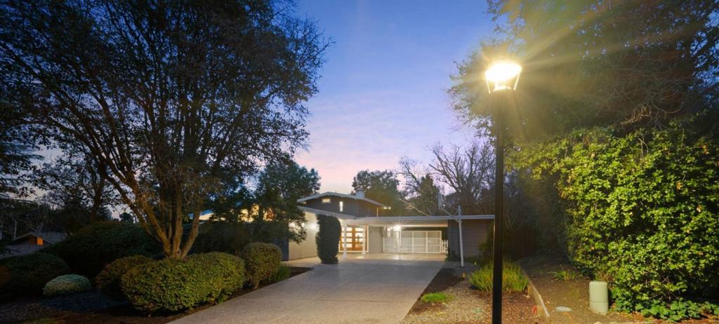 733 Alvarado Court