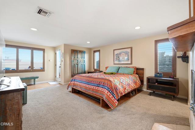 Detail Gallery Image 39 of 73 For 137 Fillmore Ave, Oxnard,  CA 93035 - 3 Beds | 3 Baths