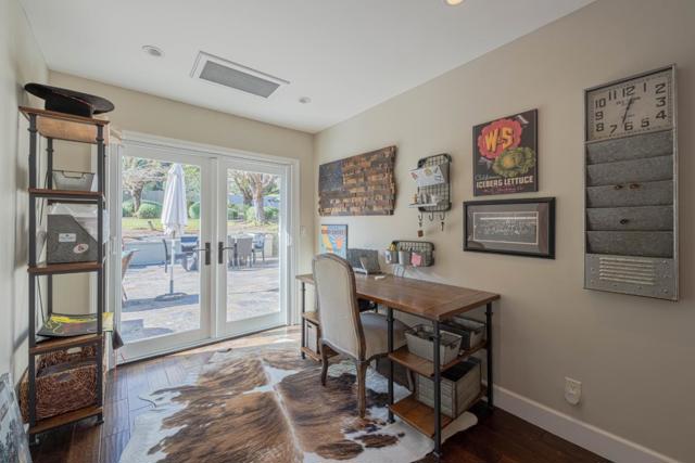 204 San Benancio Road, Salinas CA: https://media.crmls.org/mediaz/c5e389db-e584-4675-92fe-c2bc41470254.jpg