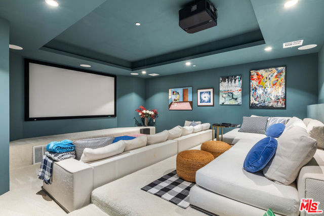 1501 Viewsite Terrace, Los Angeles CA: https://media.crmls.org/mediaz/c5e48708-9e60-4f1d-b932-e5858b238140.jpg