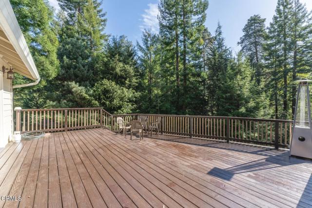 Detail Gallery Image 6 of 33 For 18940 Timber Pointe Dr, Fort Bragg,  CA 95437 - 4 Beds | 3 Baths