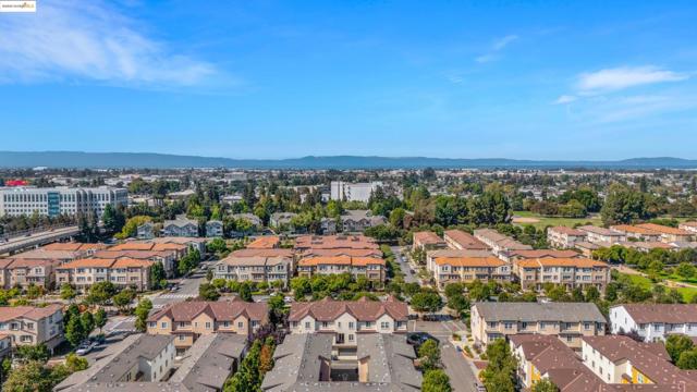 2284 Morrow St, Hayward CA: https://media.crmls.org/mediaz/c5e64b47-12bf-4a3c-b331-1f5a96c27c5c.jpg