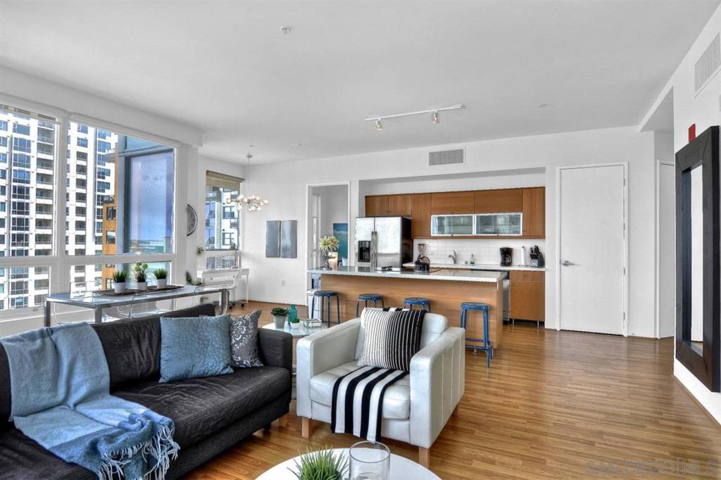 MLS #250039037SD image #5