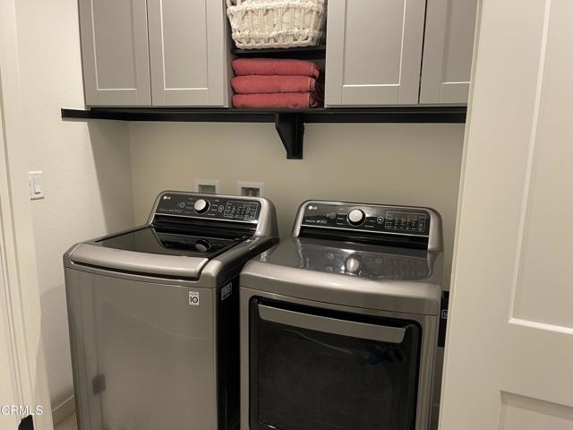 Detail Gallery Image 31 of 67 For 130 Farmhouse Dr #2,  Simi Valley,  CA 93065 - 3 Beds | 2/1 Baths
