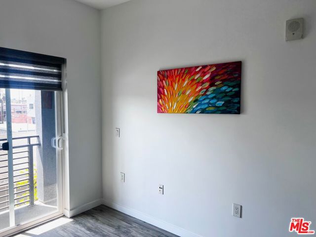 1229 S Kingsley Drive, Los Angeles CA: https://media.crmls.org/mediaz/c5e97e20-7908-4550-9886-864336bed704.jpg