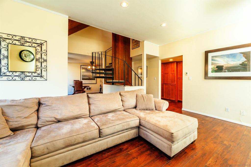325 Sierra - photo 8