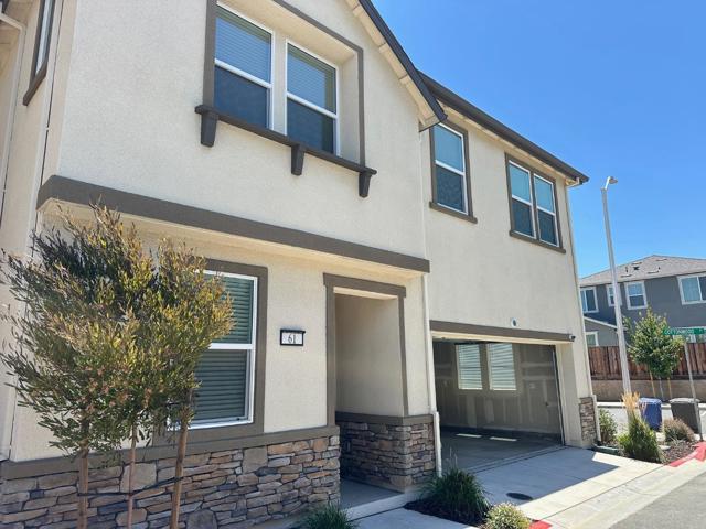 61 Brook Lane, Pittsburg CA: https://media.crmls.org/mediaz/c5eb4cf0-afbf-45b2-8ec0-4c50d6cc826d.jpg